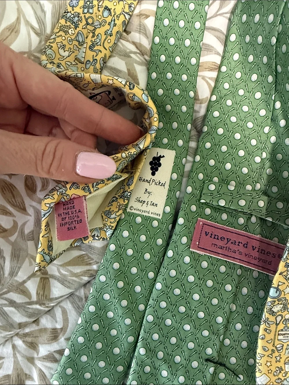 Vineyard Vines Green Polka Dot & Yellow Floral Reversible Silk Tie